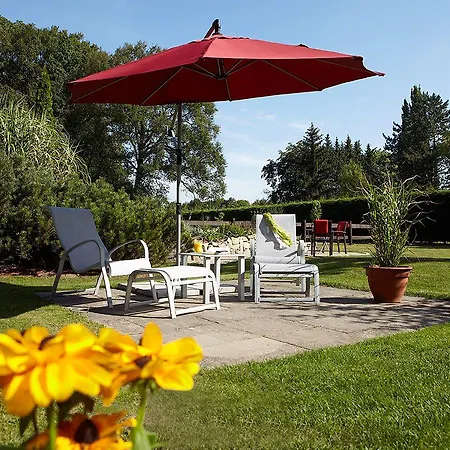 Waldblick Deppe מלון 3*